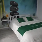 L'escale Romanesque Bed & Breakfast 3*