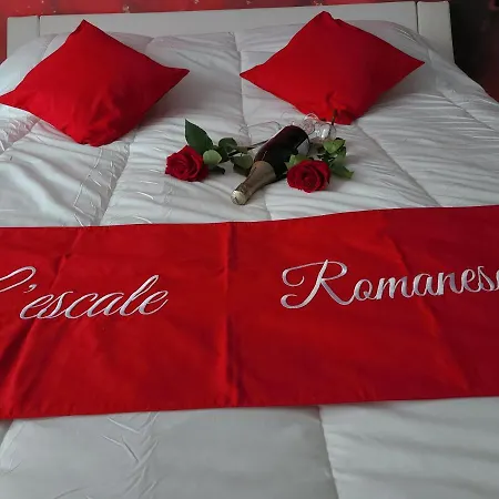 לינה וארוחת בוקר L'escale Romanesque Ozeville