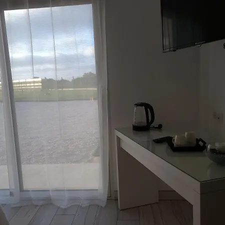 L'escale Romanesque 4*