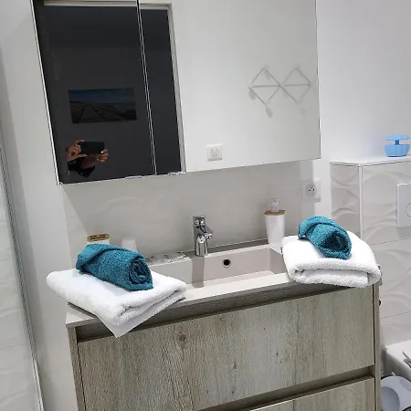 Bed & Breakfast L'escale Romanesque Ozeville