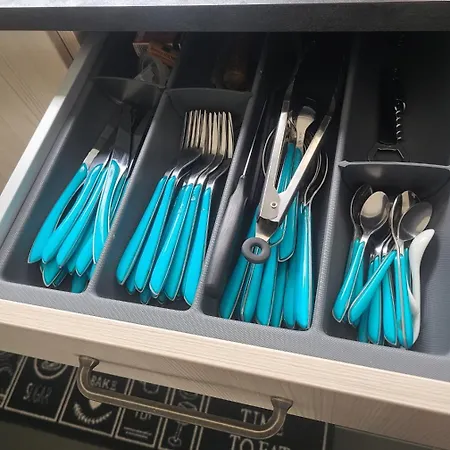 L'escale Romanesque לינה וארוחת בוקר Ozeville