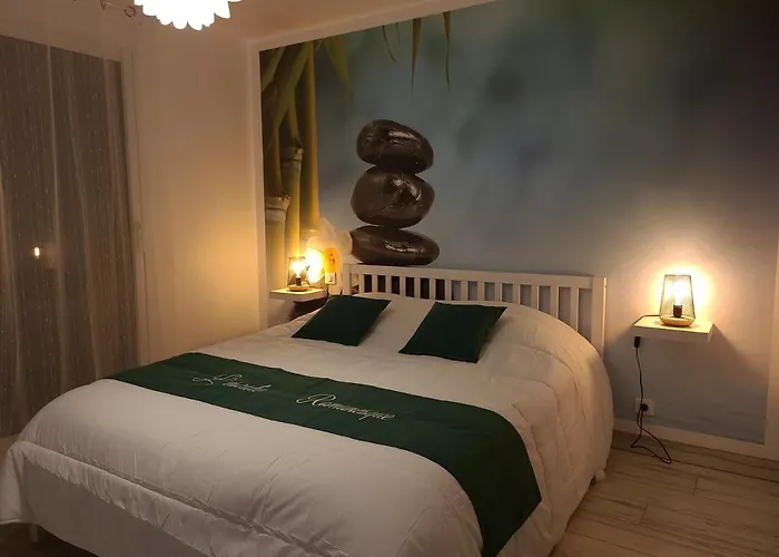 L'escale Romanesque Bed and Breakfast 4*