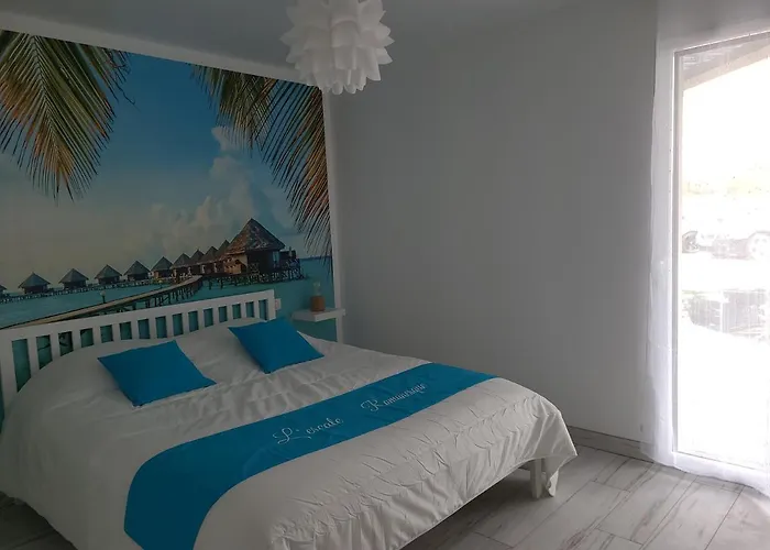 L'escale Romanesque Ozeville