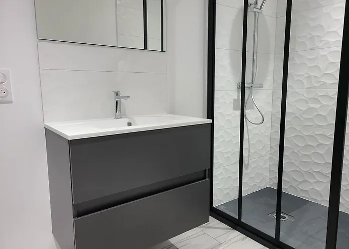 Nocleg ze śniadaniem L'escale Romanesque 4*