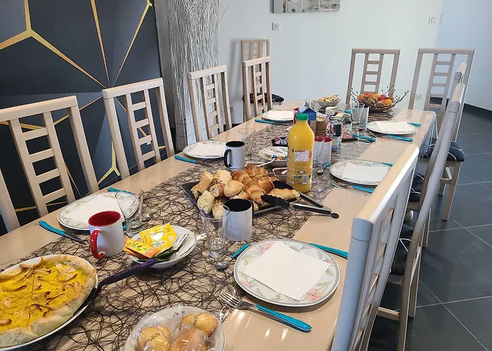 Nocleg ze śniadaniem L'escale Romanesque