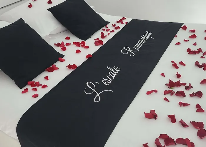 L'escale Romanesque 4* Ozeville